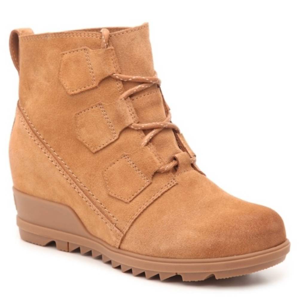 Sorel Evie Women's Tan Suede Lug Sole Lace Up Wedge Booties Ankle Boots Size 9.5